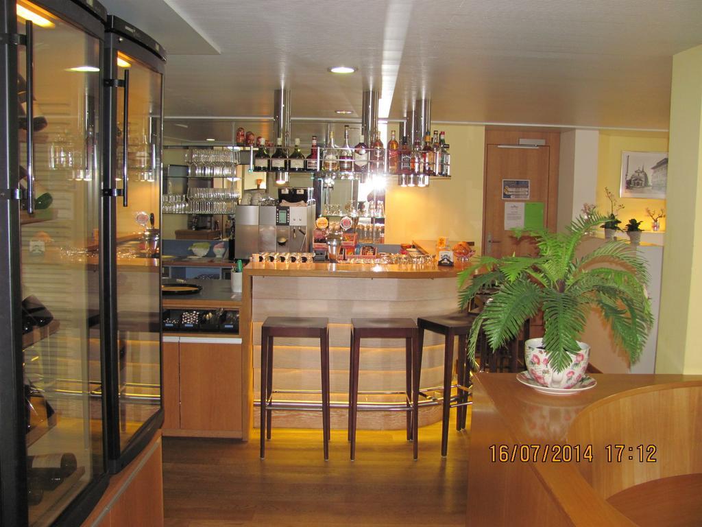 Hotel Metzgern Sarnen Ngoại thất bức ảnh