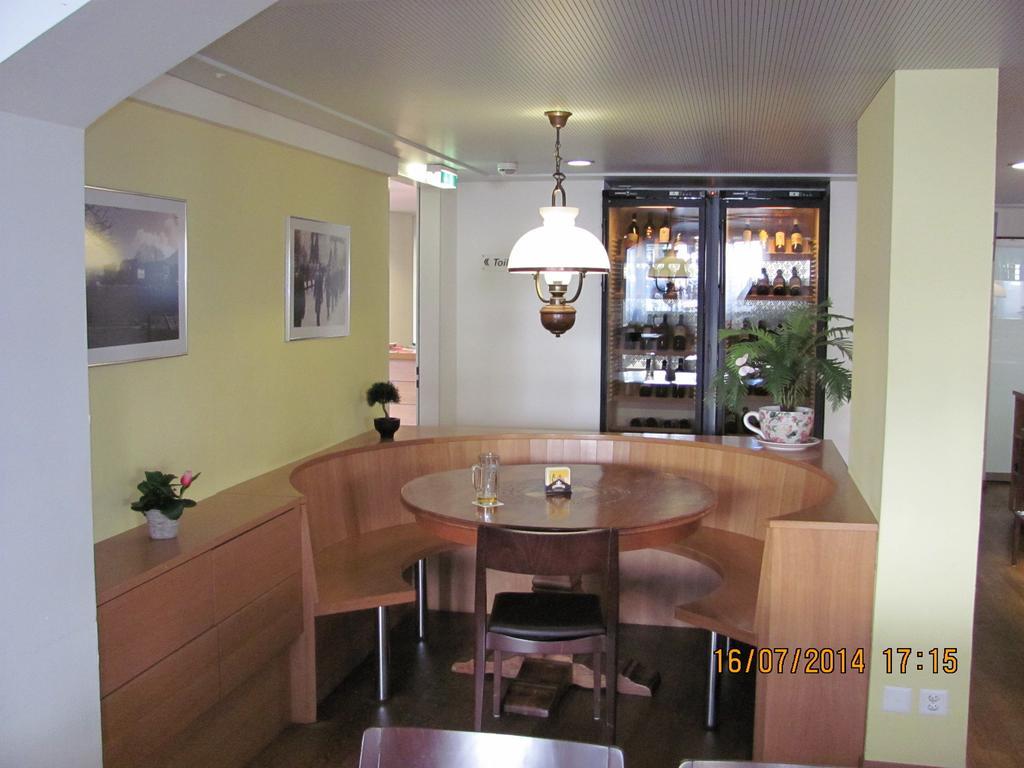 Hotel Metzgern Sarnen Ngoại thất bức ảnh